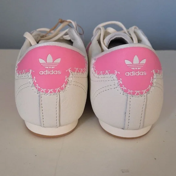 🆕️ Adidas Taekwondo LA White Sneakers with Pink Stripes size 4.5 - Picture 4 of 10